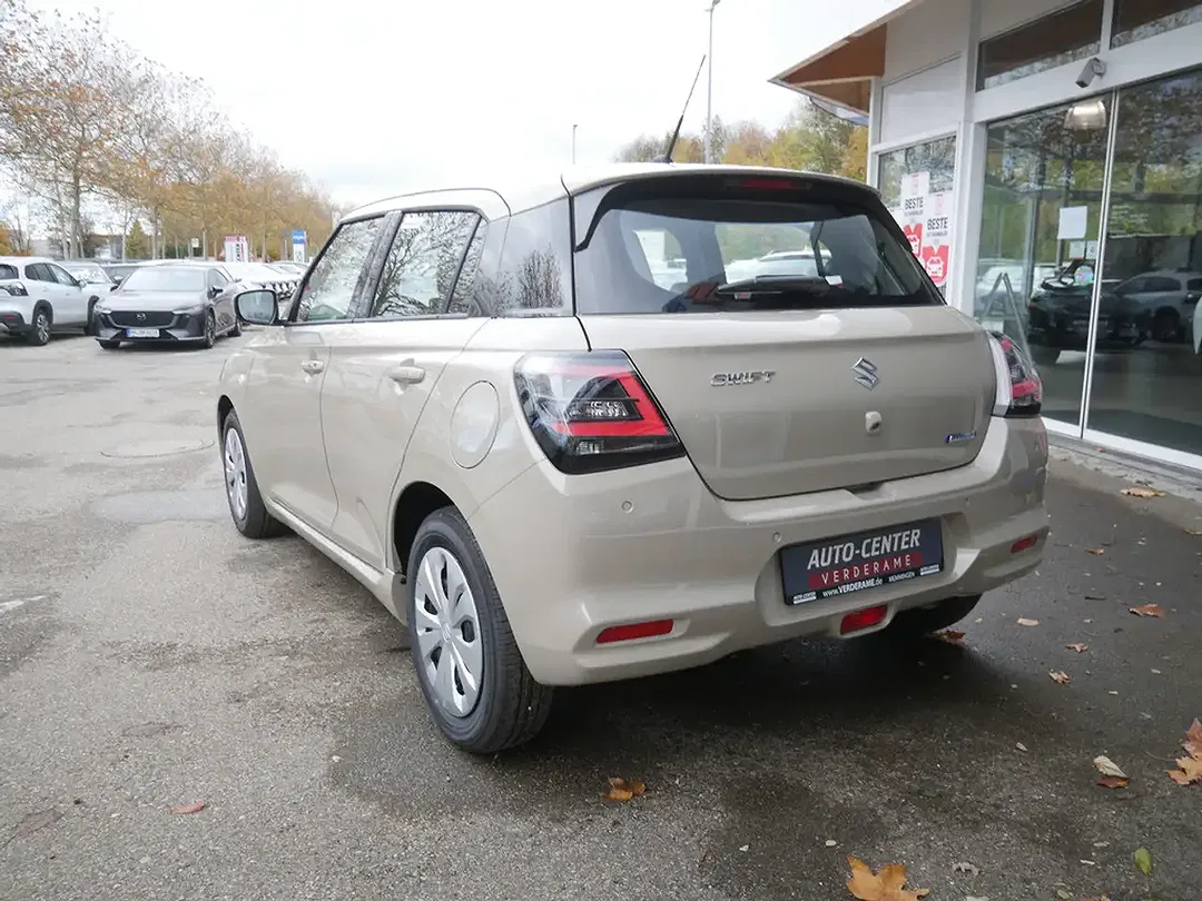 Suzuki Swift - Thumbnail 6