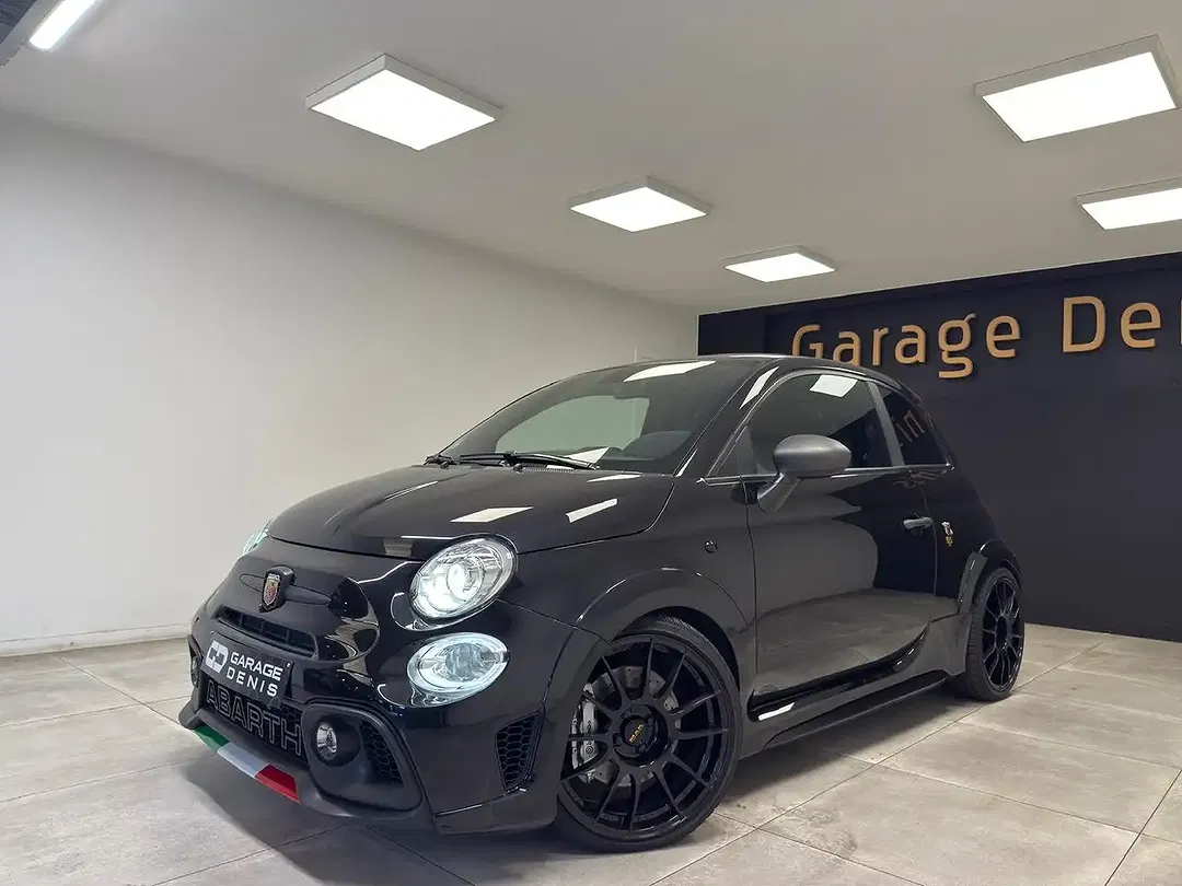 Abarth 695 1.4 T-Jet esseesse