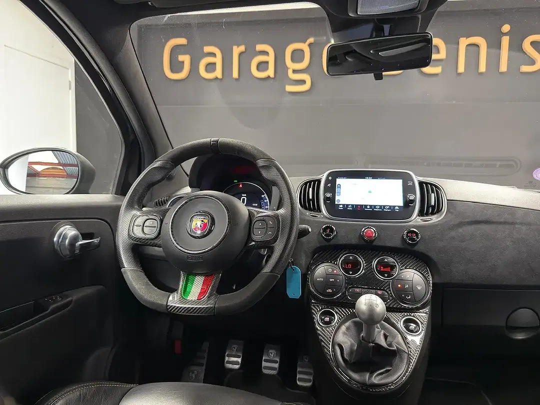 Abarth 695 - Thumbnail 10