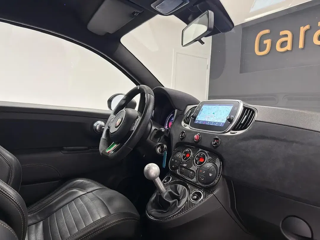 Abarth 695 - Thumbnail 12