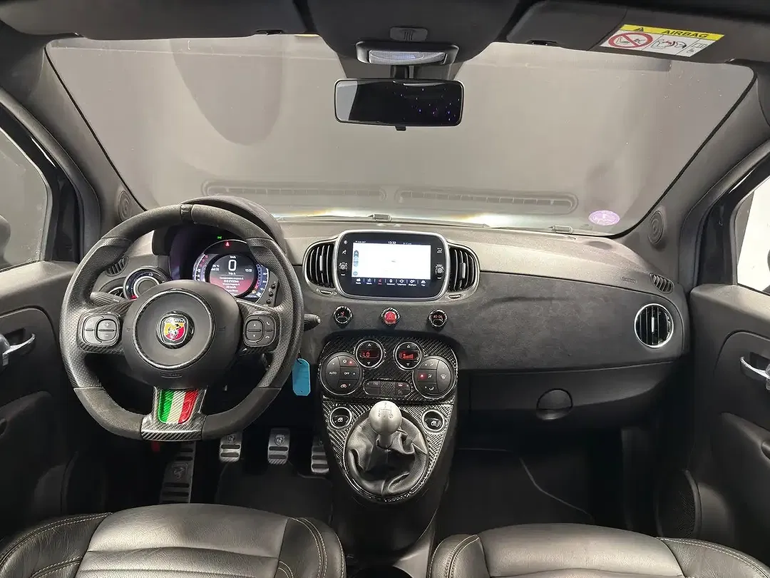 Abarth 695 - Thumbnail 9