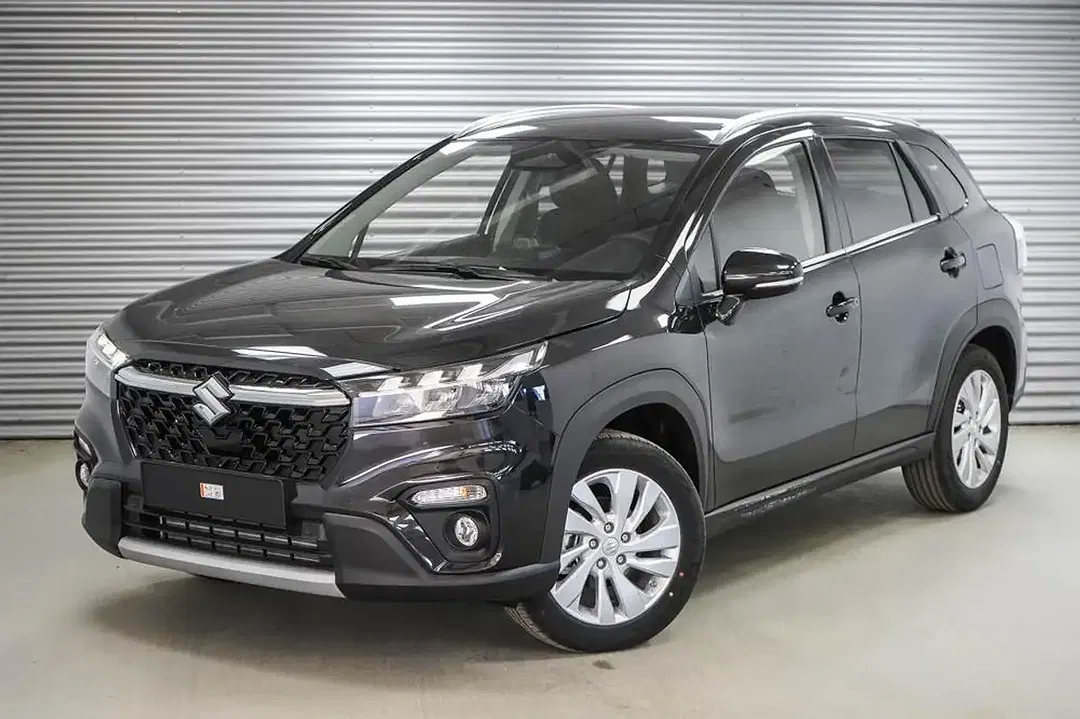 Suzuki S-Cross - Thumbnail 1