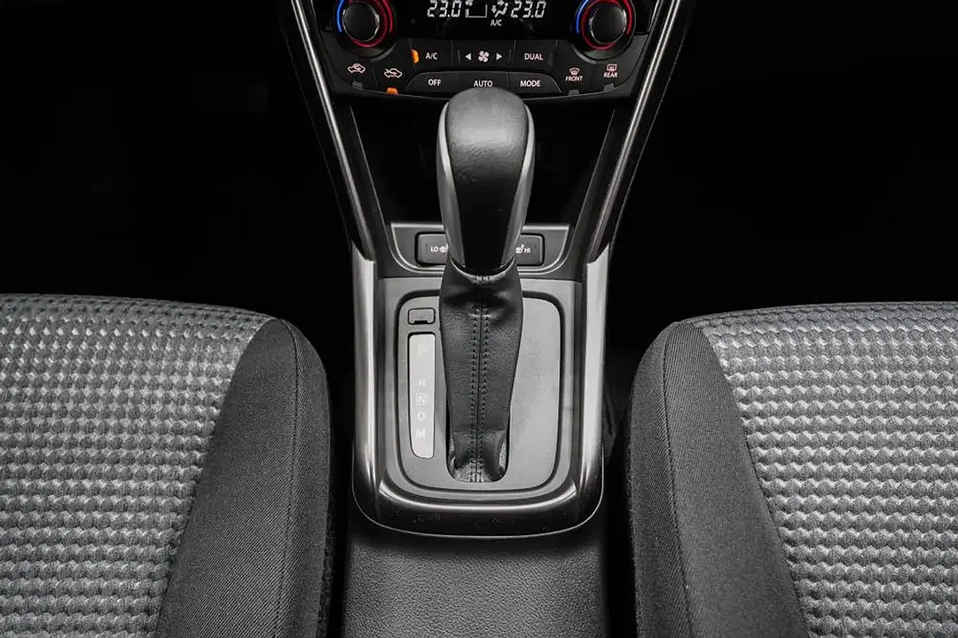 Suzuki S-Cross - Thumbnail 12