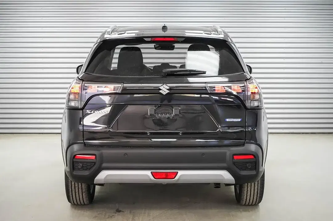 Suzuki S-Cross - Thumbnail 4