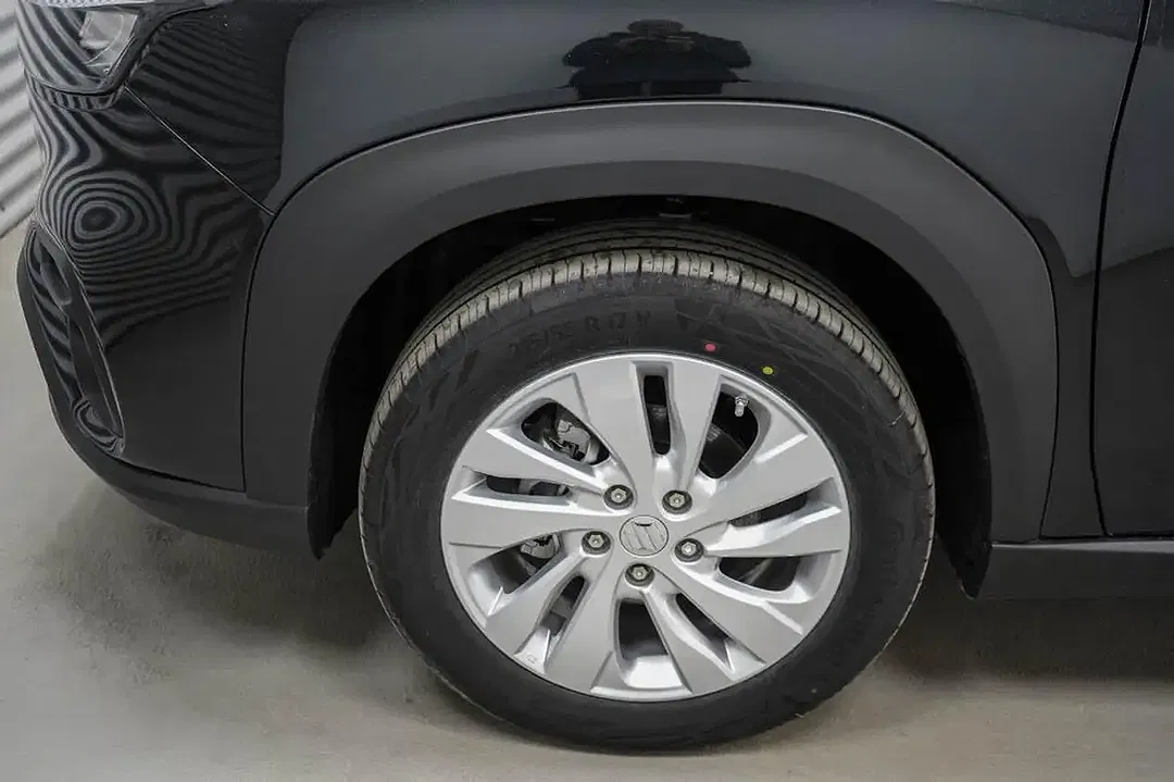 Suzuki S-Cross - Thumbnail 5