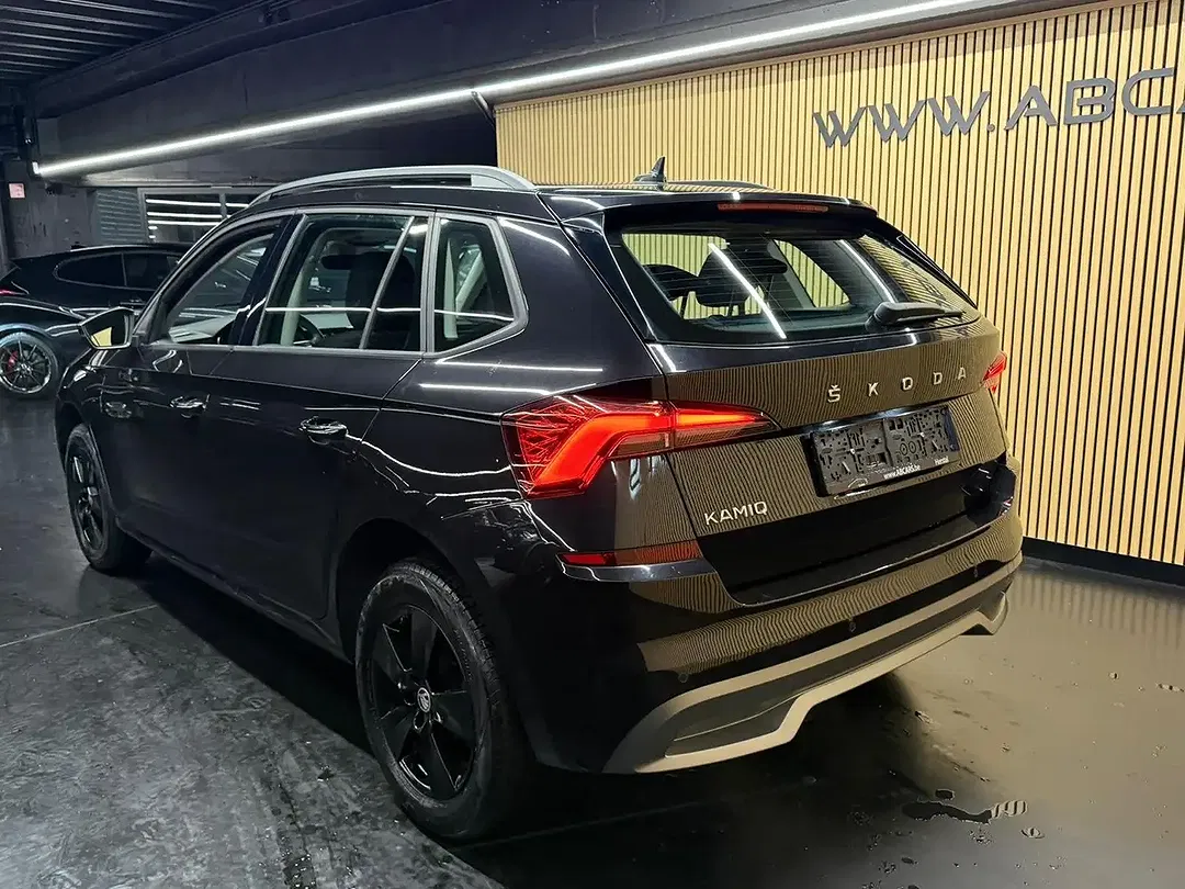 Skoda Kamiq - Thumbnail 9