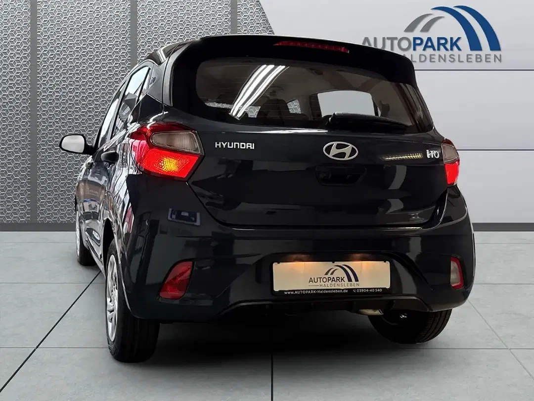 Hyundai i10 - Thumbnail 3