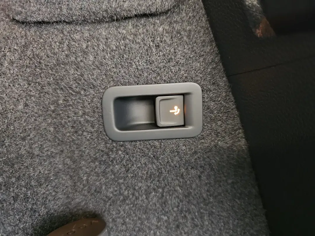 Skoda Karoq - Thumbnail 6