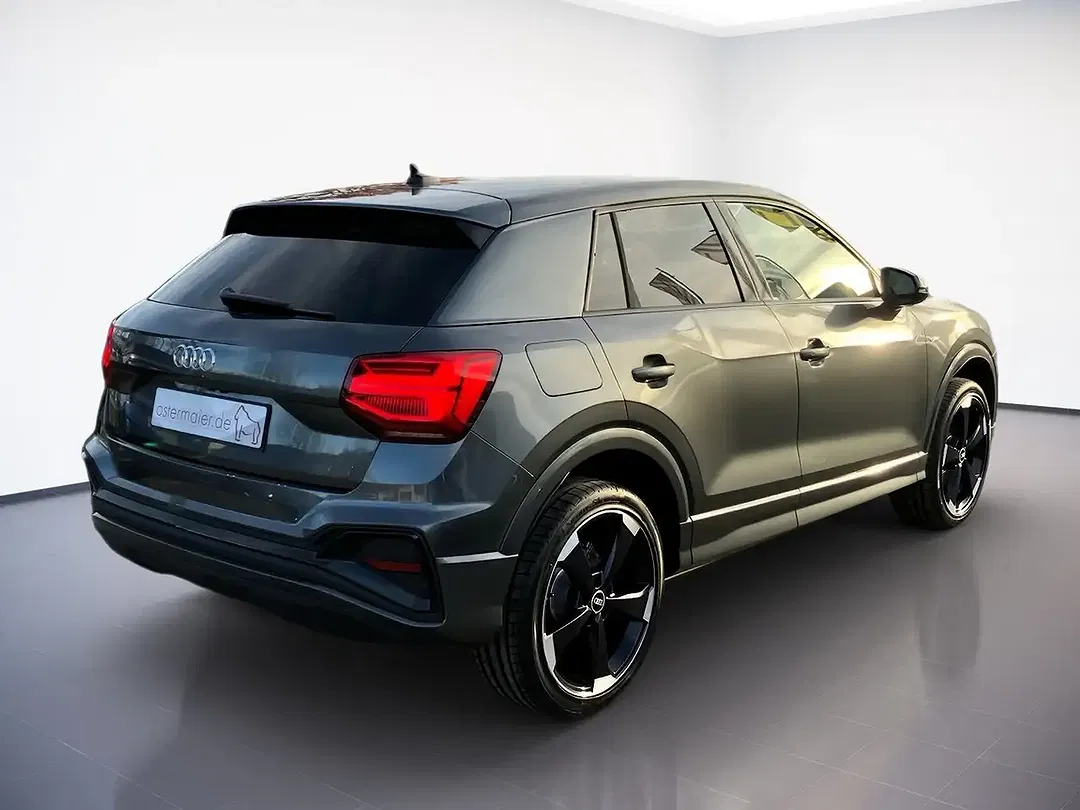 Audi Q2 - Thumbnail 3