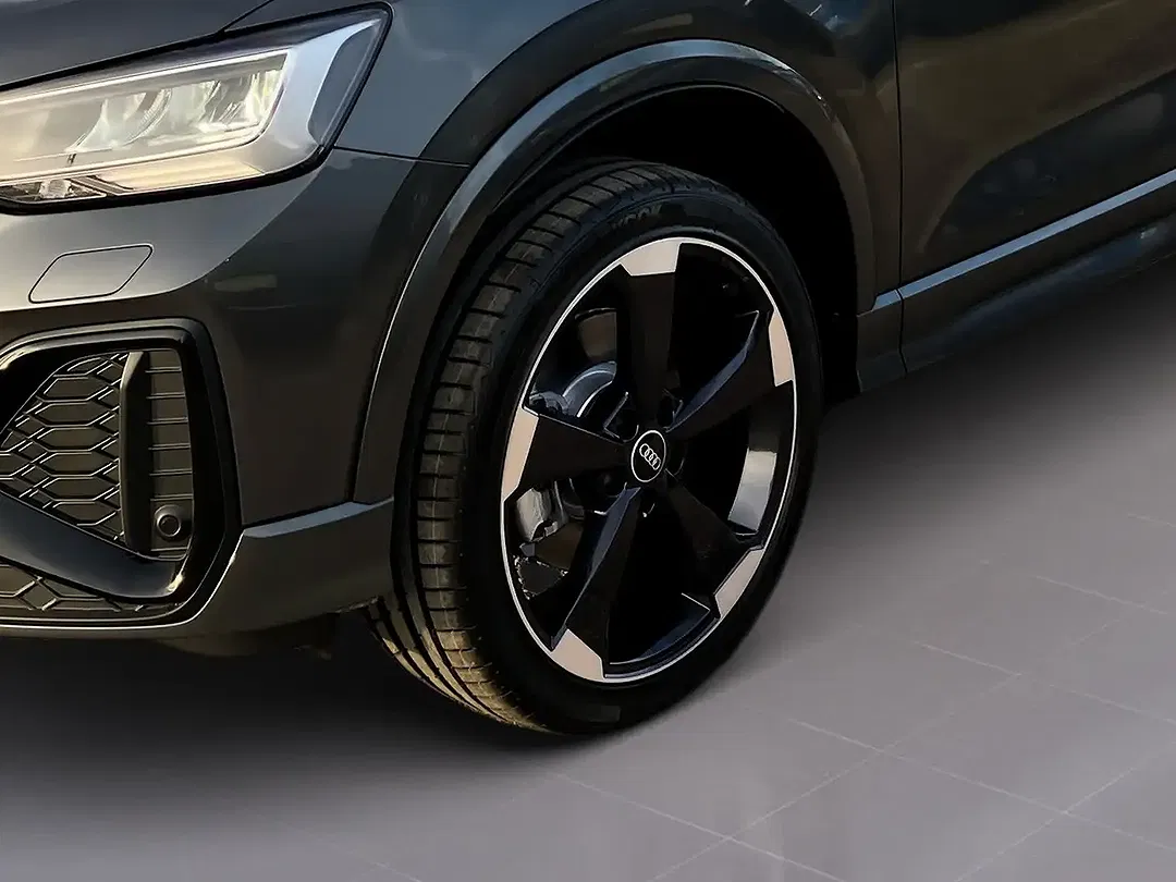 Audi Q2 - Thumbnail 6
