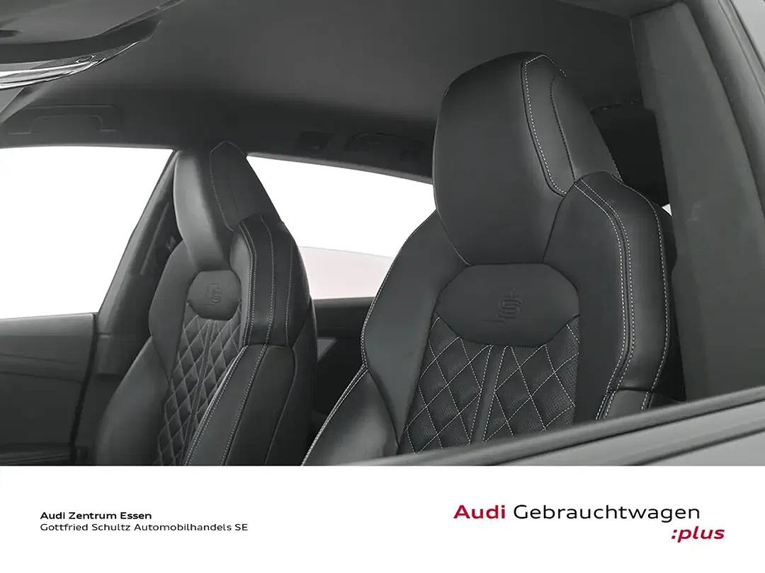 Audi Q8 - Thumbnail 10