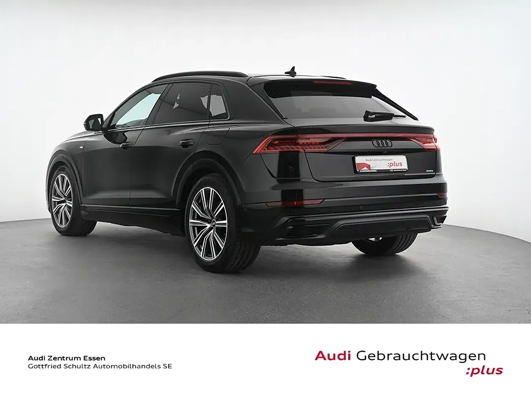 Audi Q8 - Thumbnail 2