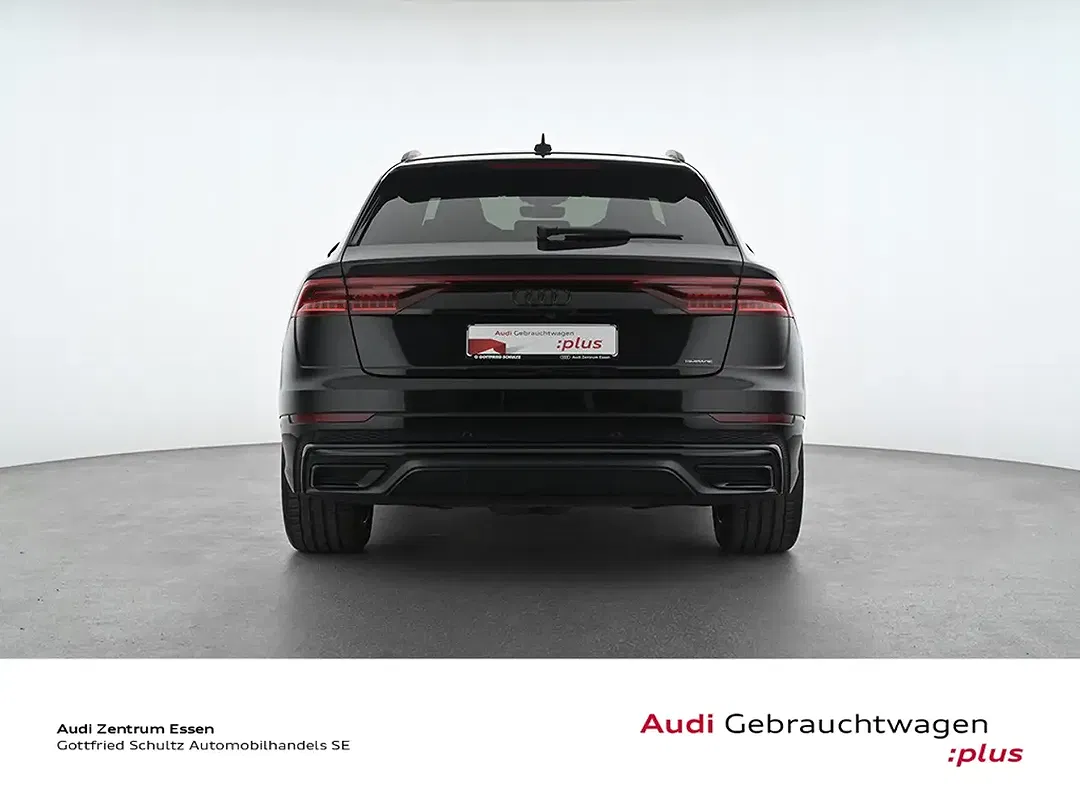 Audi Q8 - Thumbnail 5