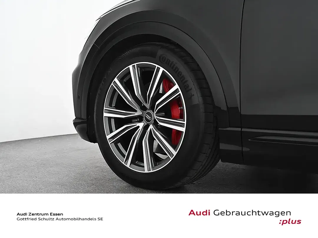 Audi Q8 - Thumbnail 6