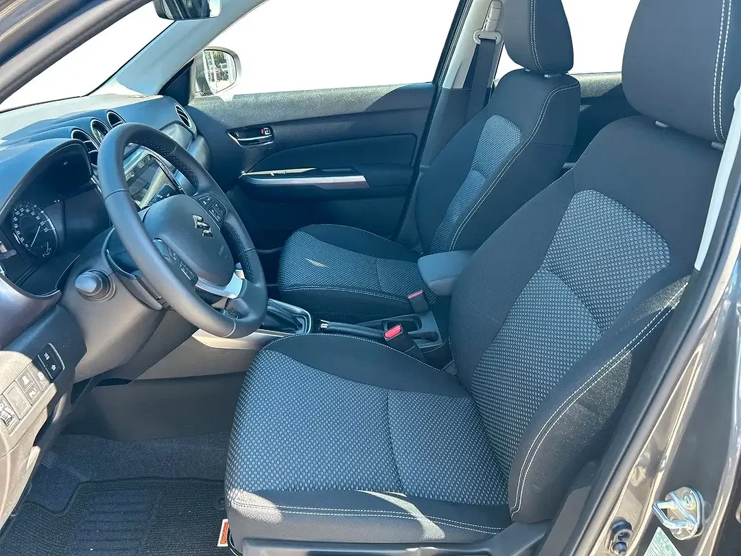 Suzuki Vitara - Thumbnail 9
