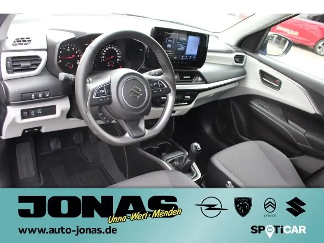 Suzuki Swift - Thumbnail 11