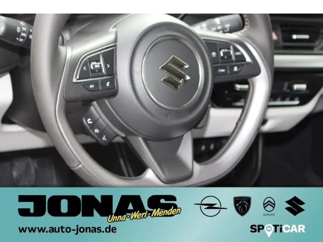 Suzuki Swift - Thumbnail 12