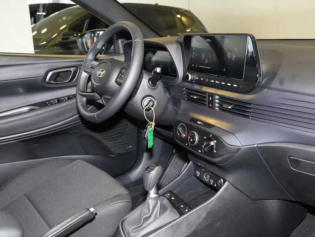 Hyundai i20 - Thumbnail 3