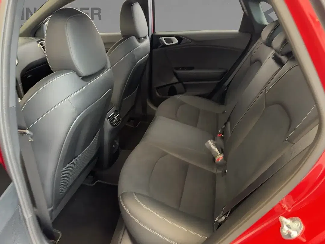 Kia Ceed / cee'd - Thumbnail 8