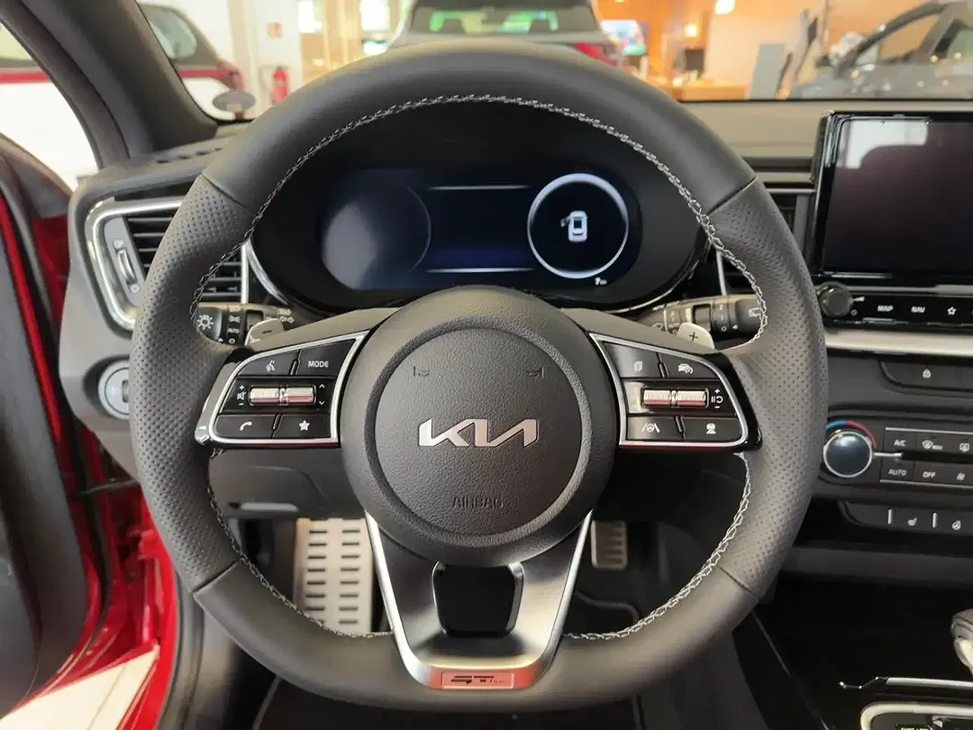 Kia Ceed / cee'd - Thumbnail 10