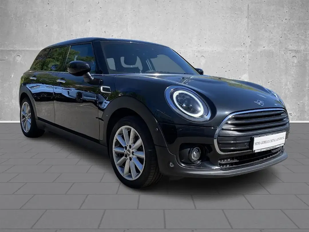 MINI Cooper Clubman - Thumbnail 4