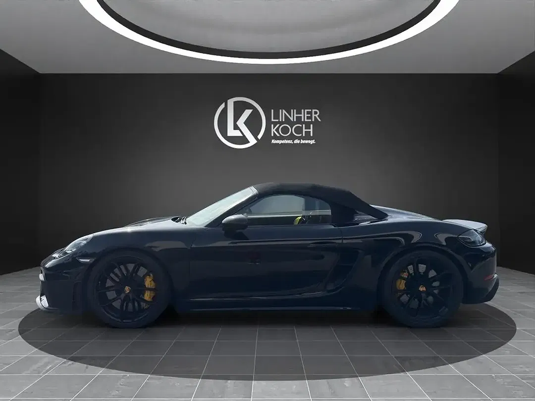 Porsche 718 Spyder - Thumbnail 2