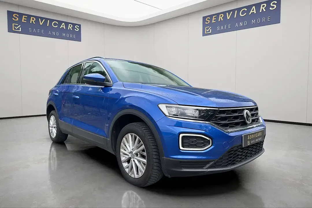 Volkswagen T-Roc - Thumbnail 3