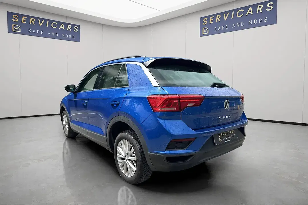 Volkswagen T-Roc - Thumbnail 8
