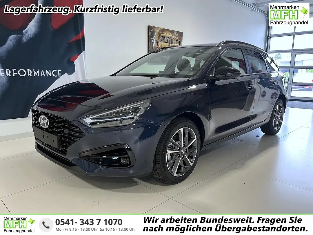 Hyundai i30 - Thumbnail 1