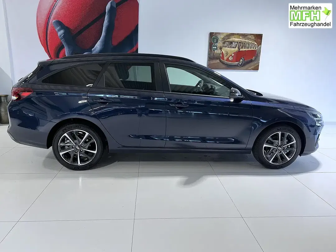 Hyundai i30 - Thumbnail 4