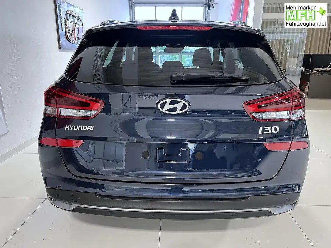 Hyundai i30 - Thumbnail 6
