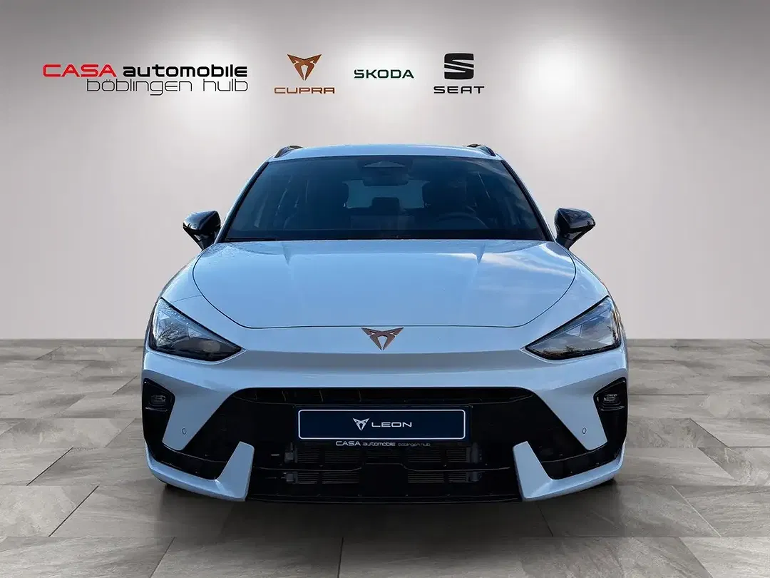 CUPRA Leon - Thumbnail 2