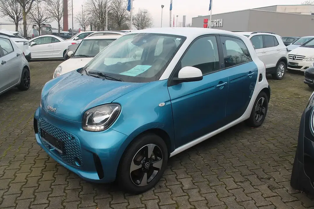 smart forFour - Thumbnail 2