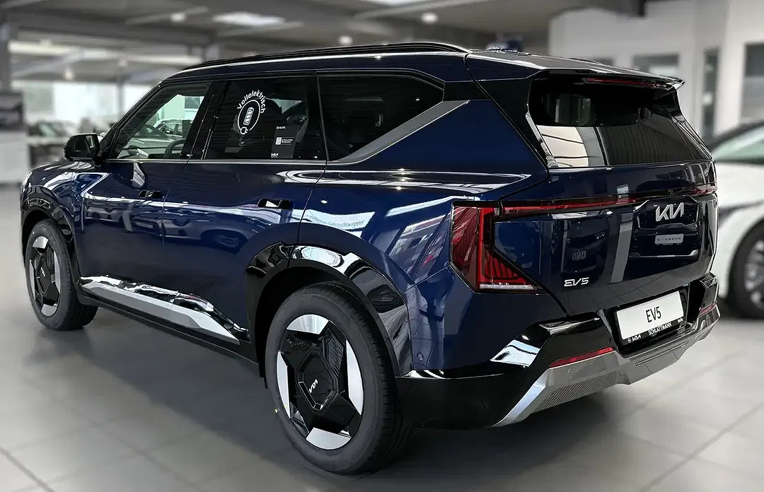 Kia EV5 - Thumbnail 3