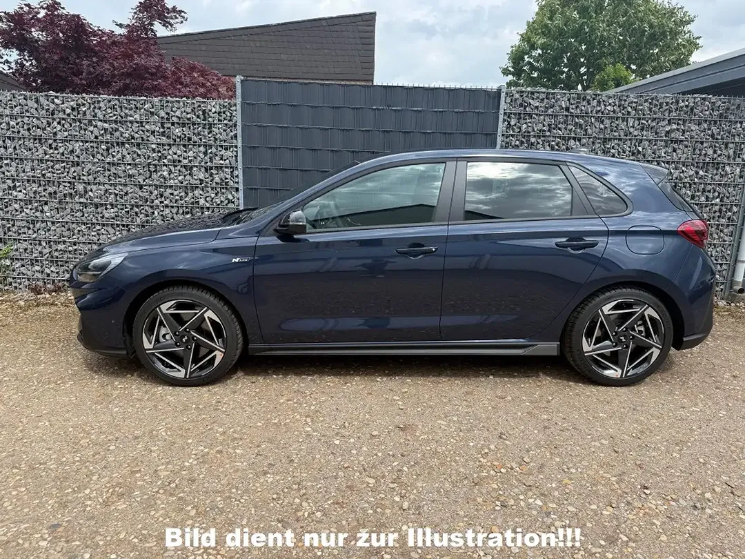 Hyundai i30 - Thumbnail 3