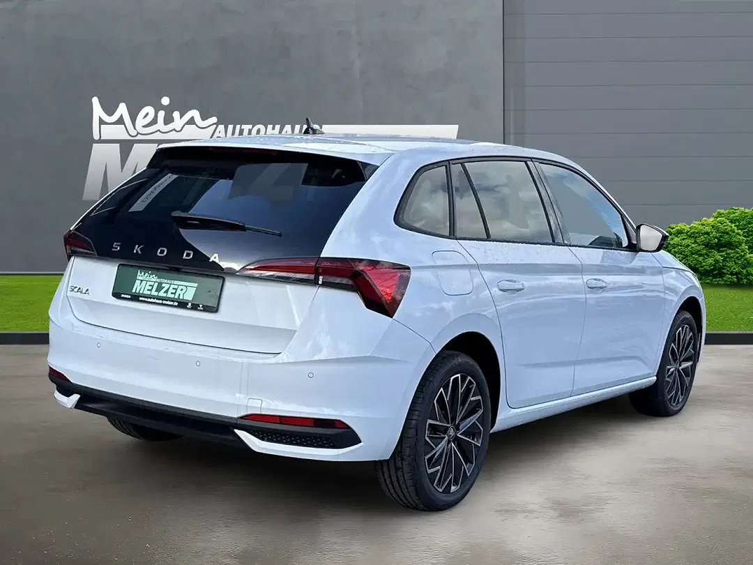 Skoda Scala - Thumbnail 2