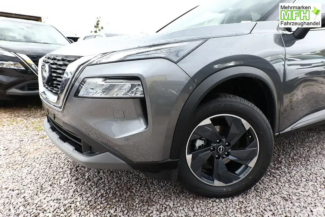 Nissan X-Trail - Thumbnail 4