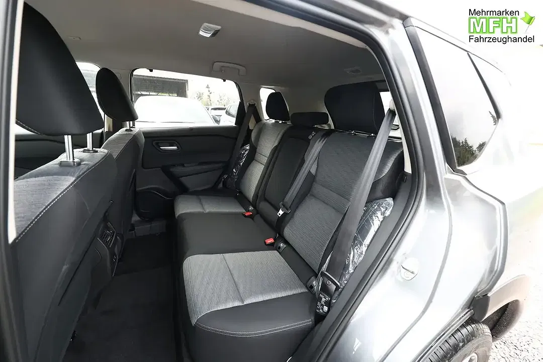 Nissan X-Trail - Thumbnail 9