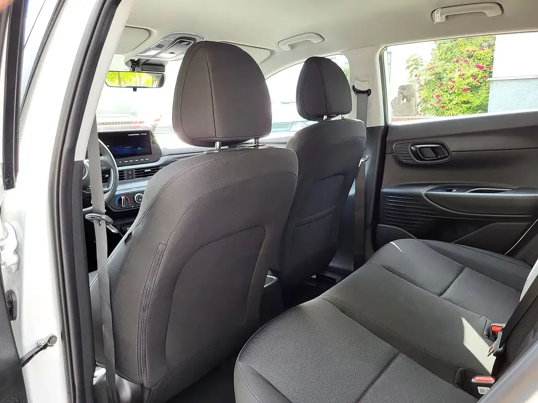Hyundai i20 - Thumbnail 15