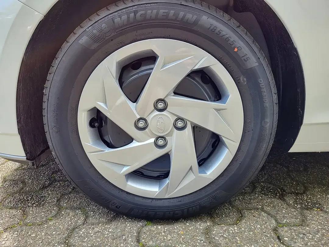 Hyundai i20 - Thumbnail 6