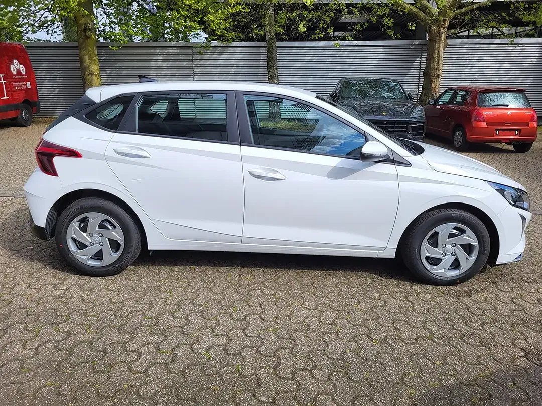 Hyundai i20 - Thumbnail 7