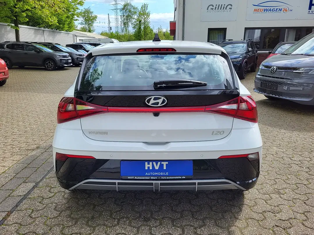 Hyundai i20 - Thumbnail 9