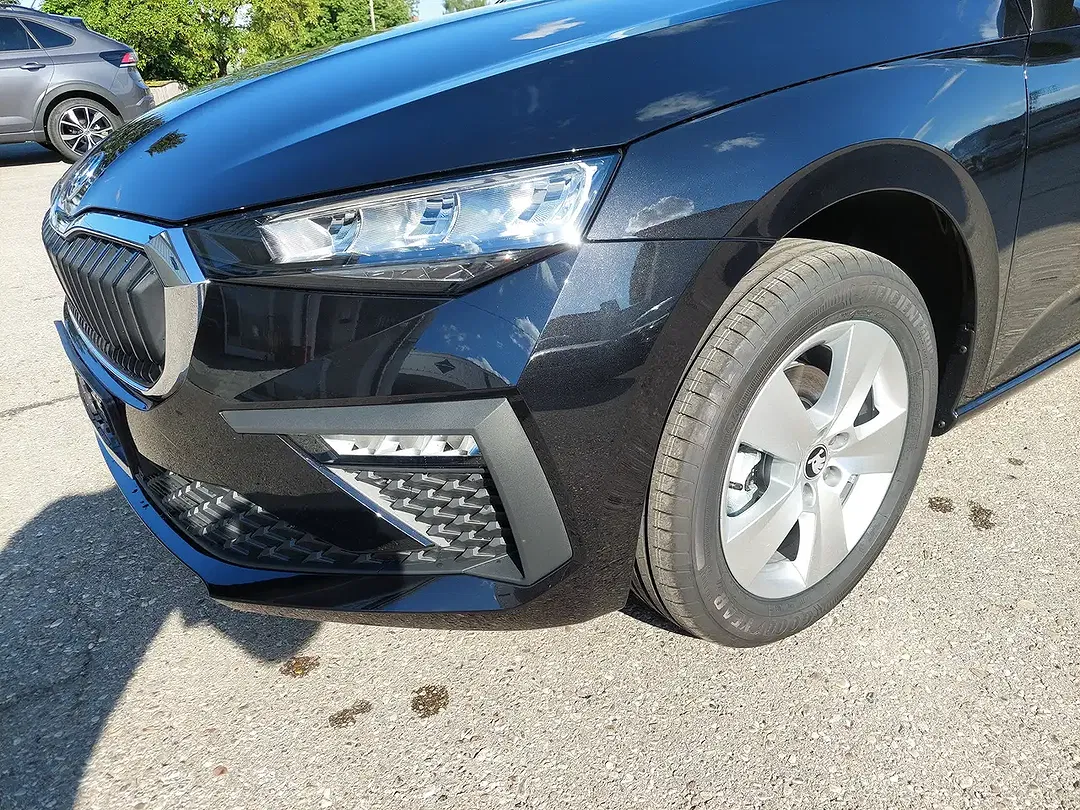 Skoda Scala - Thumbnail 2