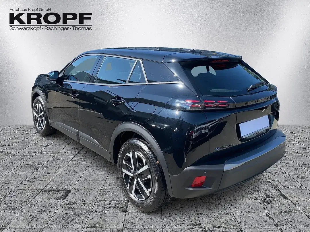 Peugeot 2008 - Thumbnail 3