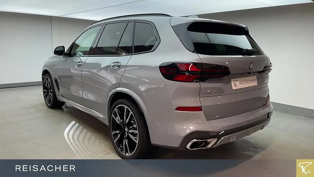 BMW X5 - Thumbnail 2