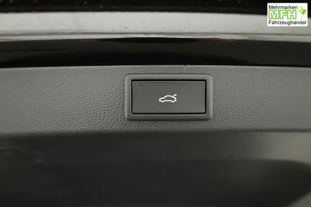Skoda Karoq - Thumbnail 13