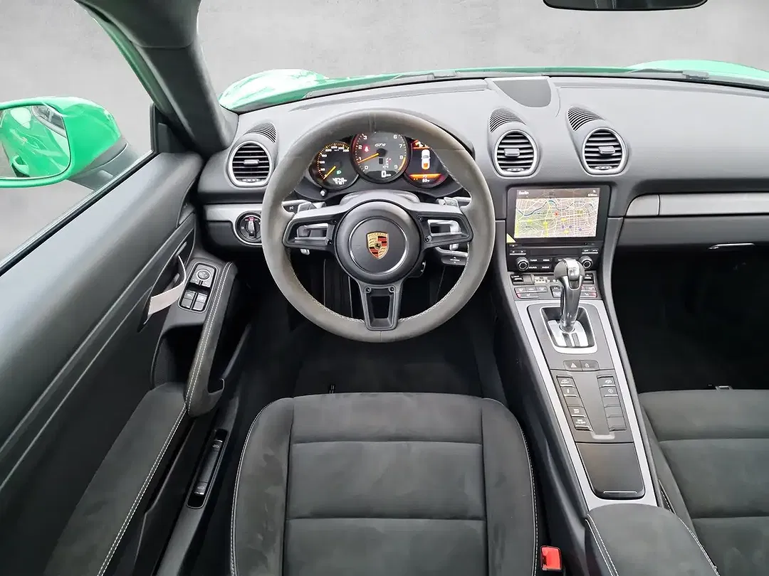 Porsche Cayman - Thumbnail 2