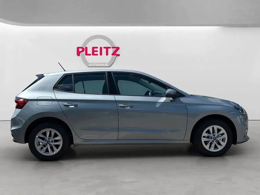 Skoda Fabia - Thumbnail 8