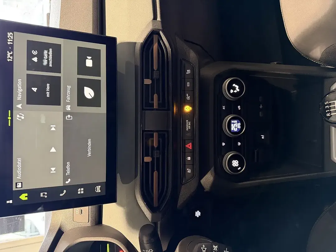 Dacia Sandero - Thumbnail 10
