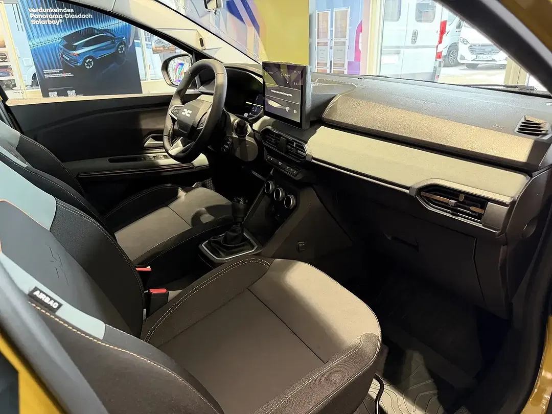 Dacia Sandero - Thumbnail 6